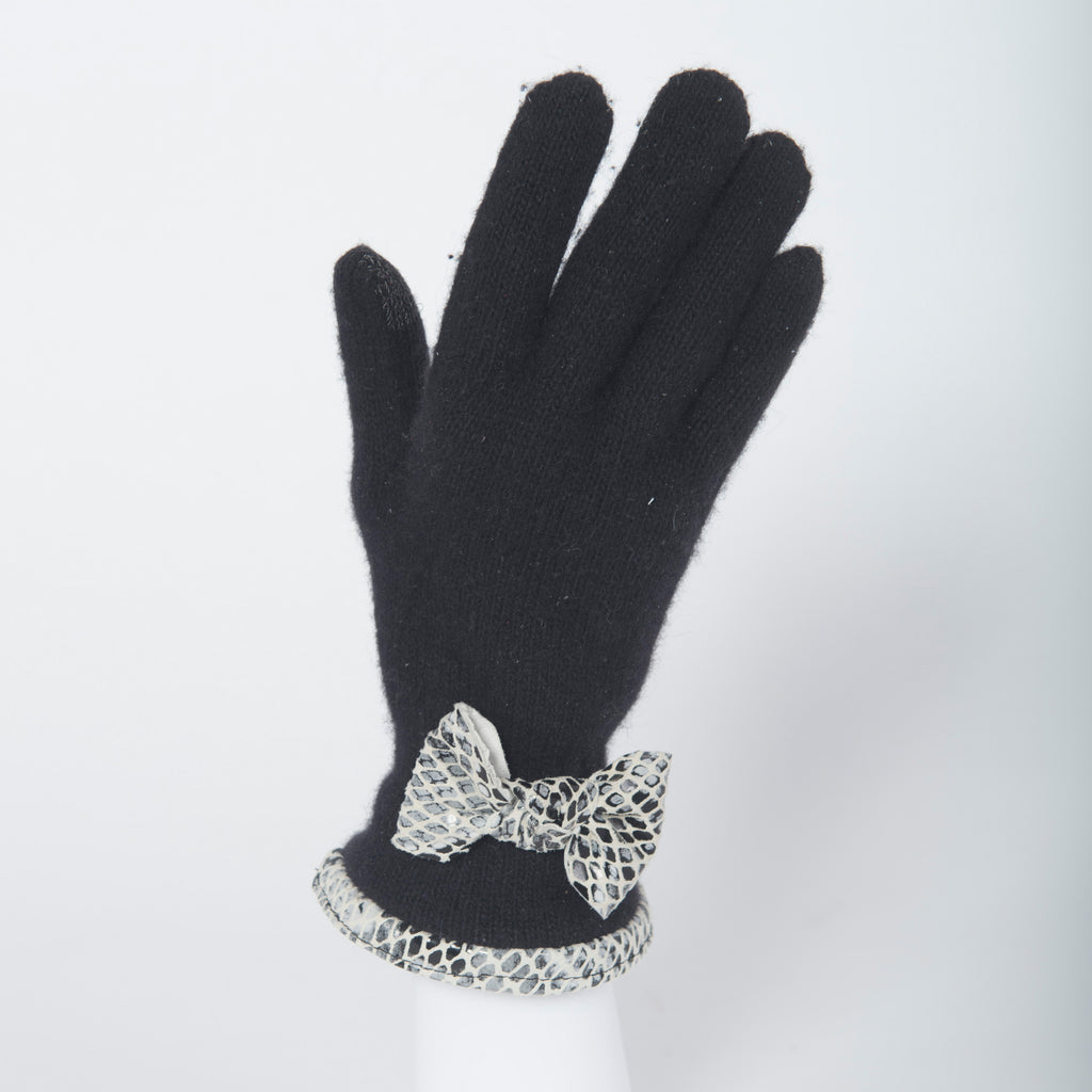 Touch Screen with Leather Ribbon