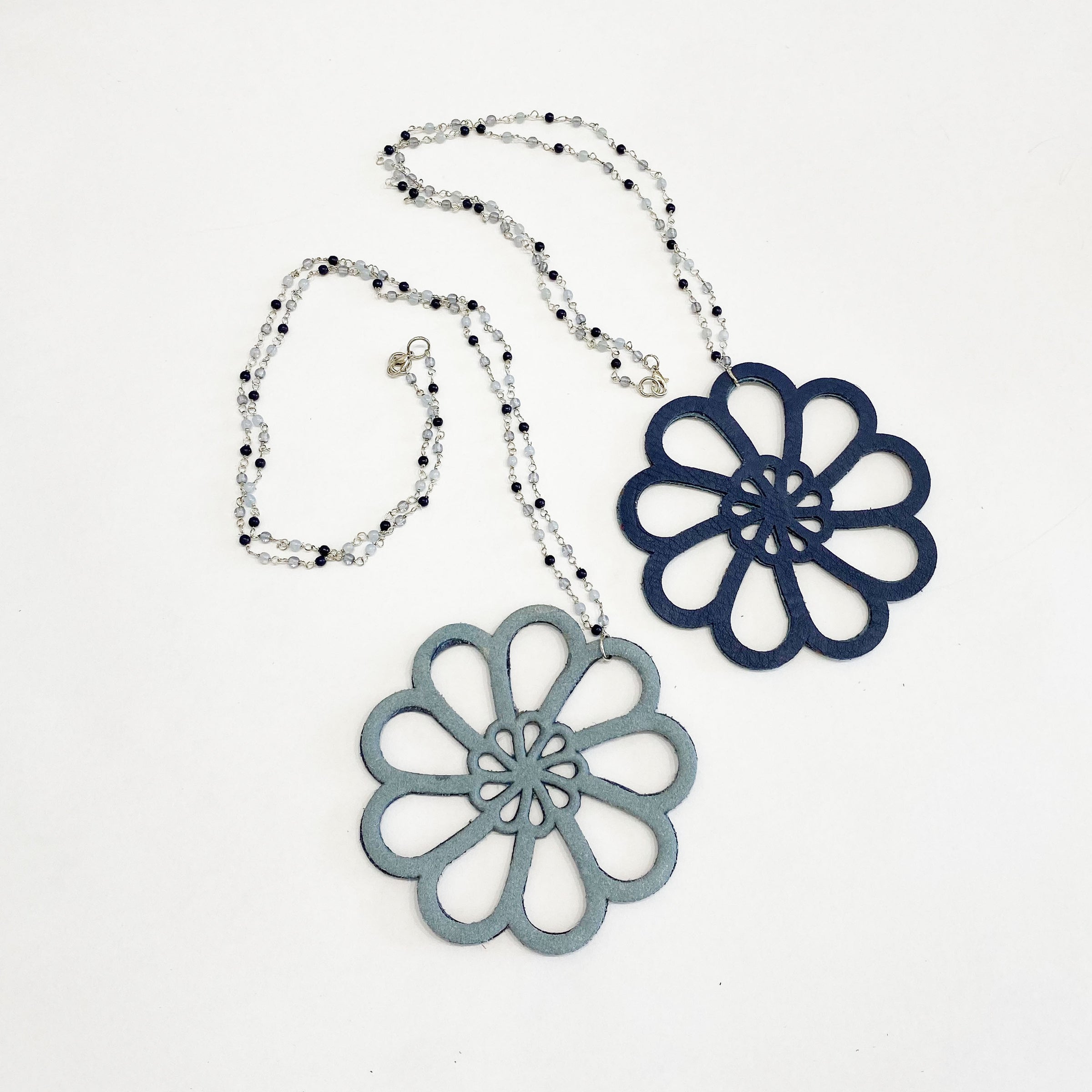 Day's Eye Leather Necklace