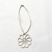 Day's Eye Ribbon and Lace Necklace