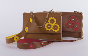 Daisy Clutch
