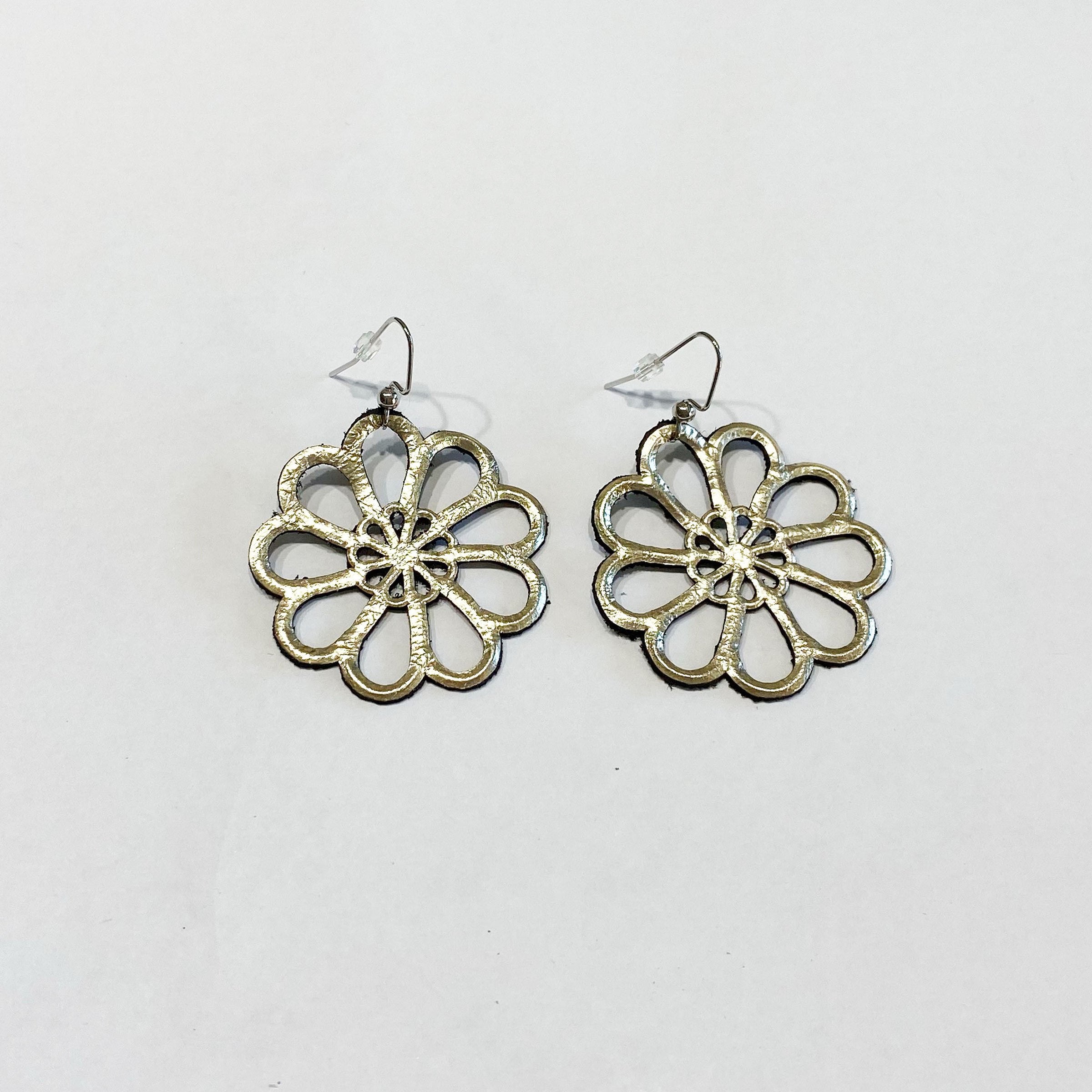 Day's Eye Flower Earrings