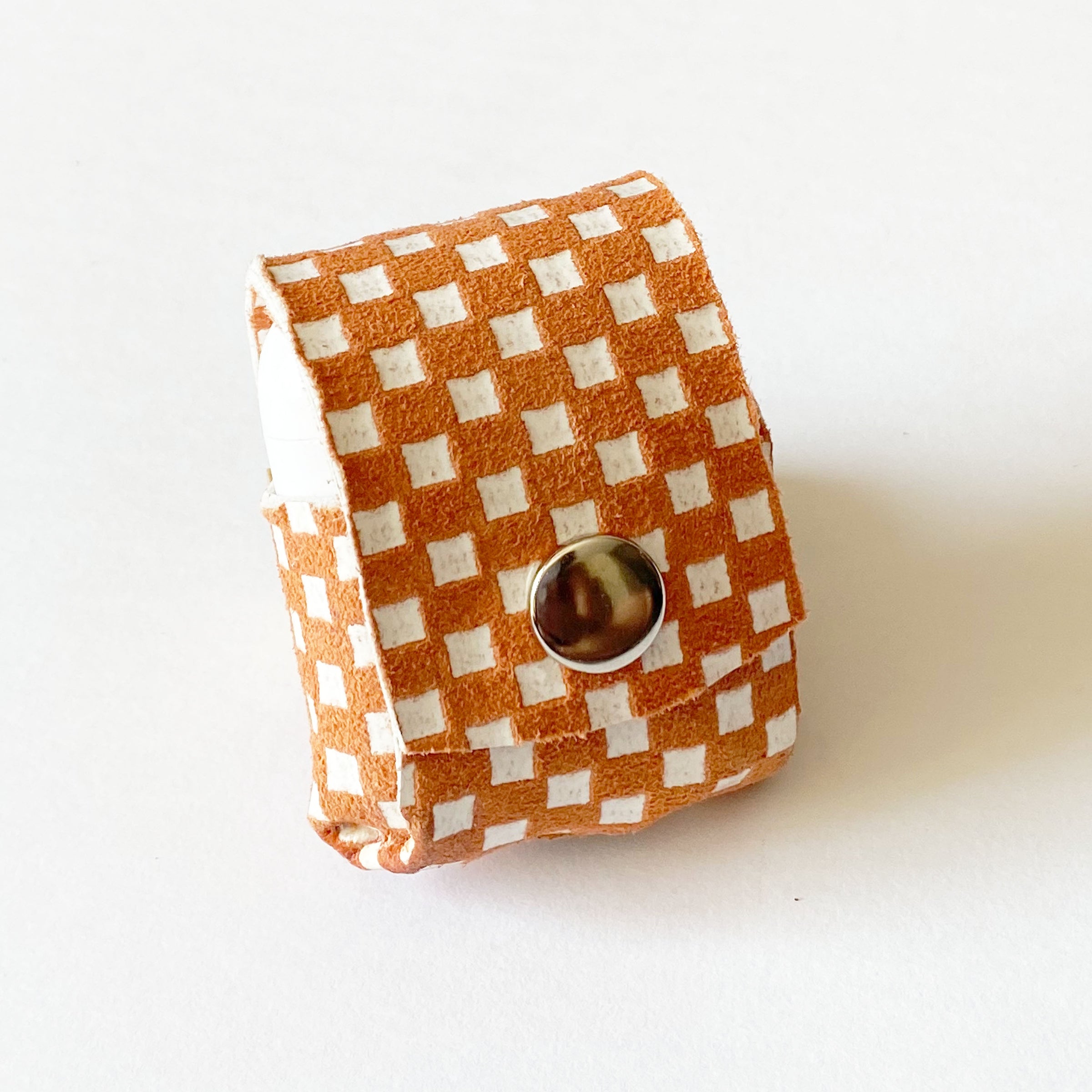 Checkered AirpPod Case