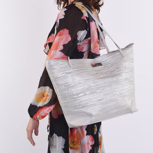 Perla Leather Tote
