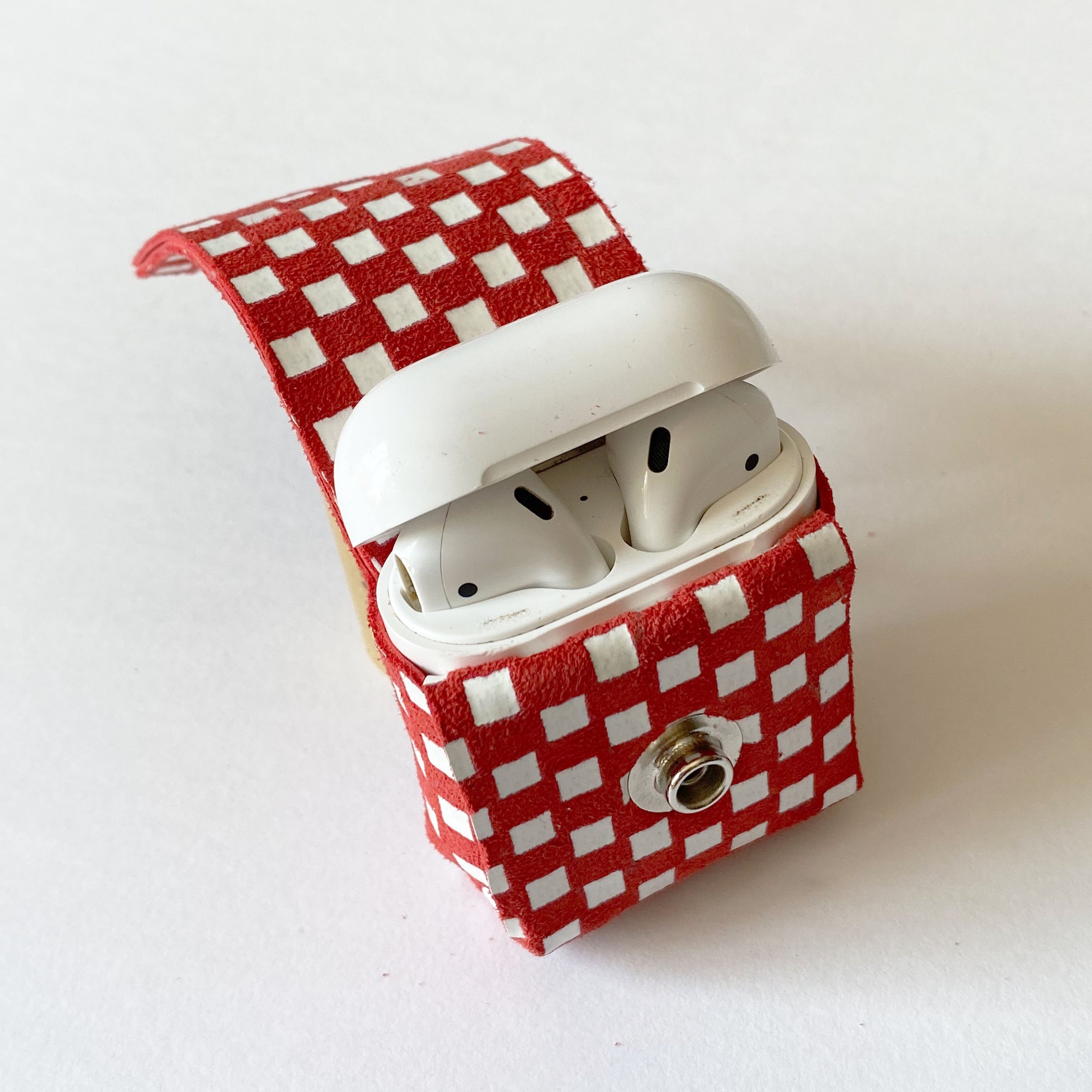 Checkered AirpPod Case